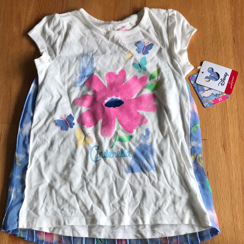 Disney NWT shirt